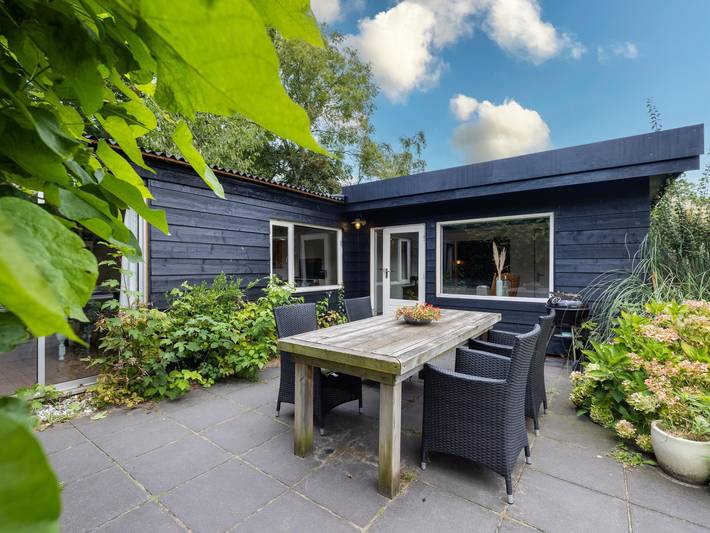 Ferienhaus für 4 Personen, mit Terrasse und Garten in Bergen (Nordholland)