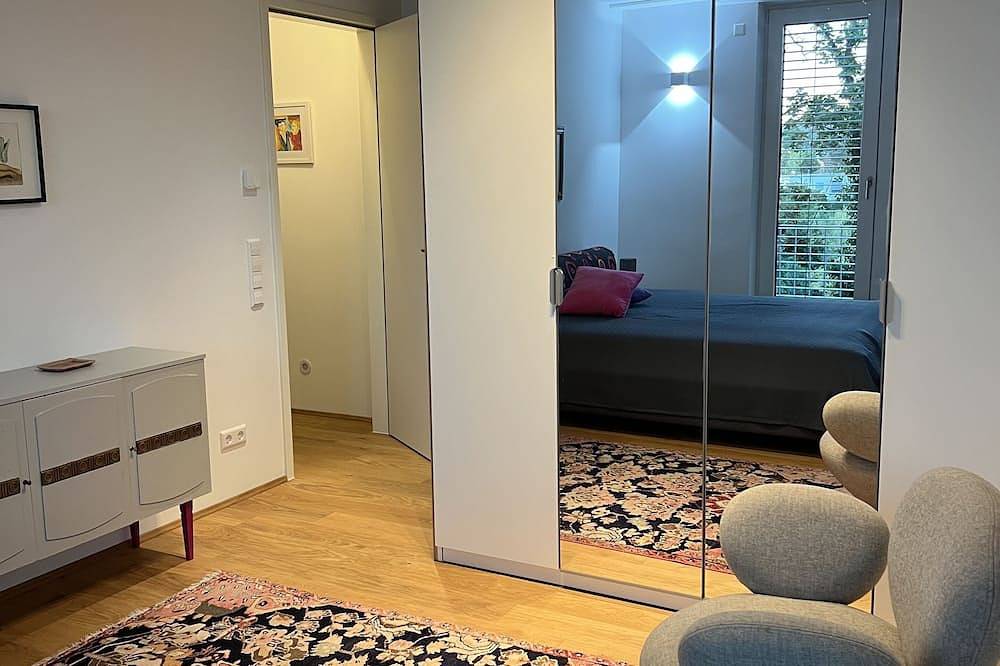 Ganze Wohnung, Luxuswohnung in Villa mit fantastischem Blick in Durlach, Karlsruhe