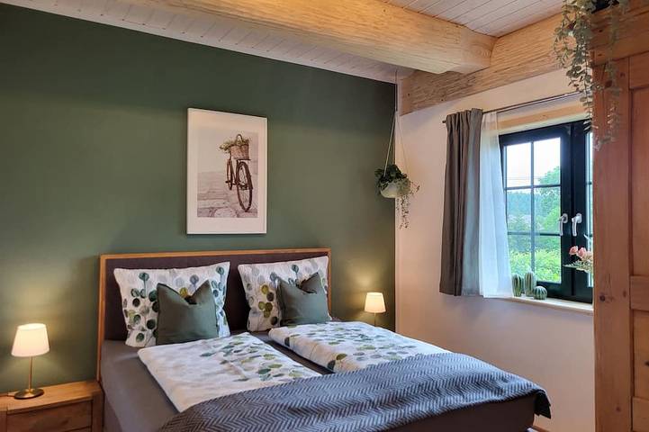 Hütte für 4 Personen, mit Terrasse und Garten sowie Pool und Sauna am Edersee - 2