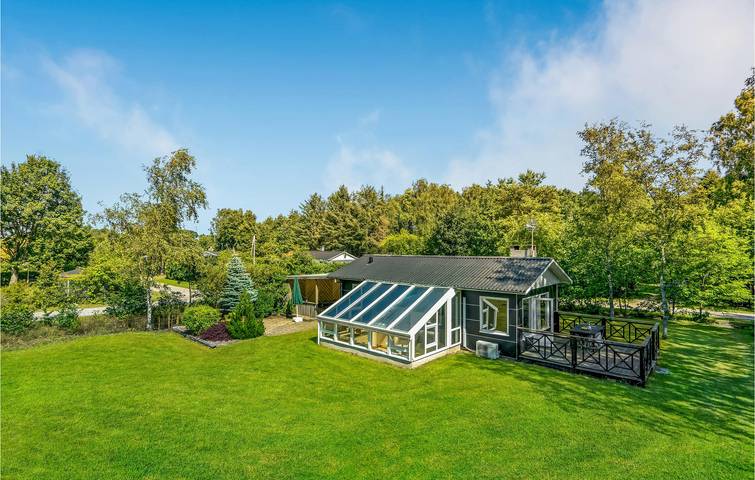 Ferienhaus für 4 Personen, mit Garten und Terrasse sowie Ausblick - 1