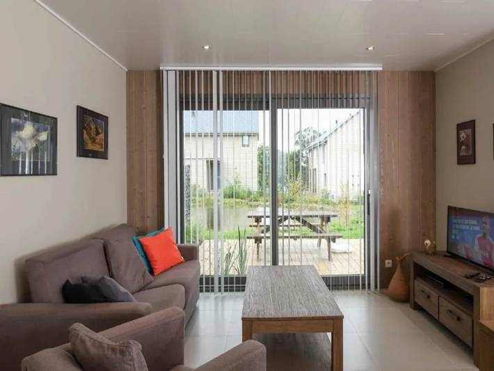 Location de vacances pour 4 personnes, avec Terrasse à Froidchapelle - 2