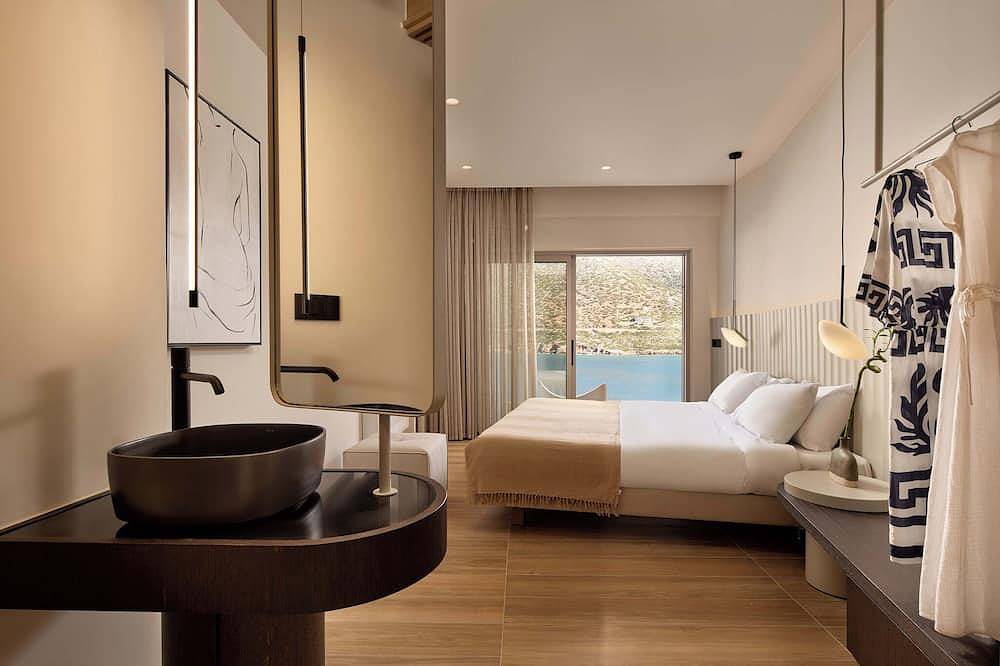 Ficus Seafront Villa, Eco Pool & Close to Beach in Bali (Crète), Région de Réthymnon
