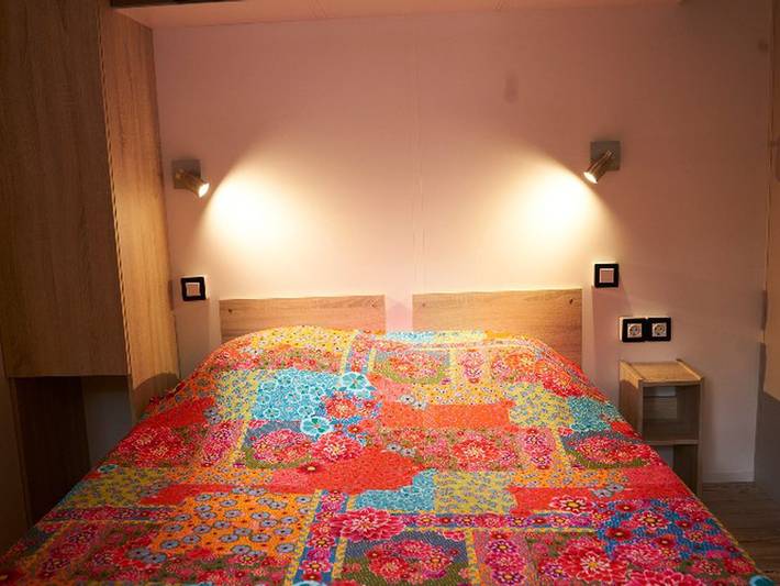 Mobil home pour 4 personnes, avec terrasse, animaux acceptés à Séez - 3