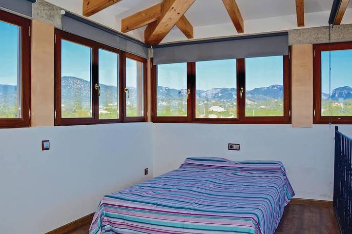 Lovely home in Santa Maria in Santa Maria del Cami, Majorque l'intérieur des terres