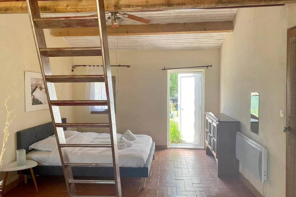 Villa de Charme Avec Piscine Dans Avignon,quartier St Gabriel /ceinture Verte in Avignon, Vaucluse