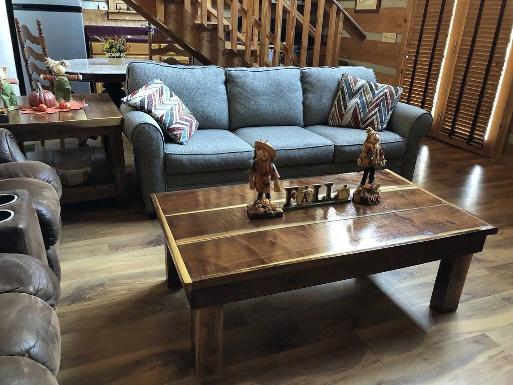 Cabin mit schöner Aussicht, auf 'Peaceful Seite der Smokies' in Tuckaleechee, Blount County