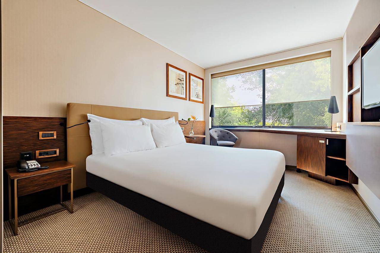 Crowne Plaza Geneva by Ihg in Cointrin, Meyrin