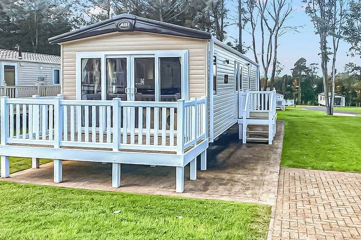 Static caravan for 4 people in North East England