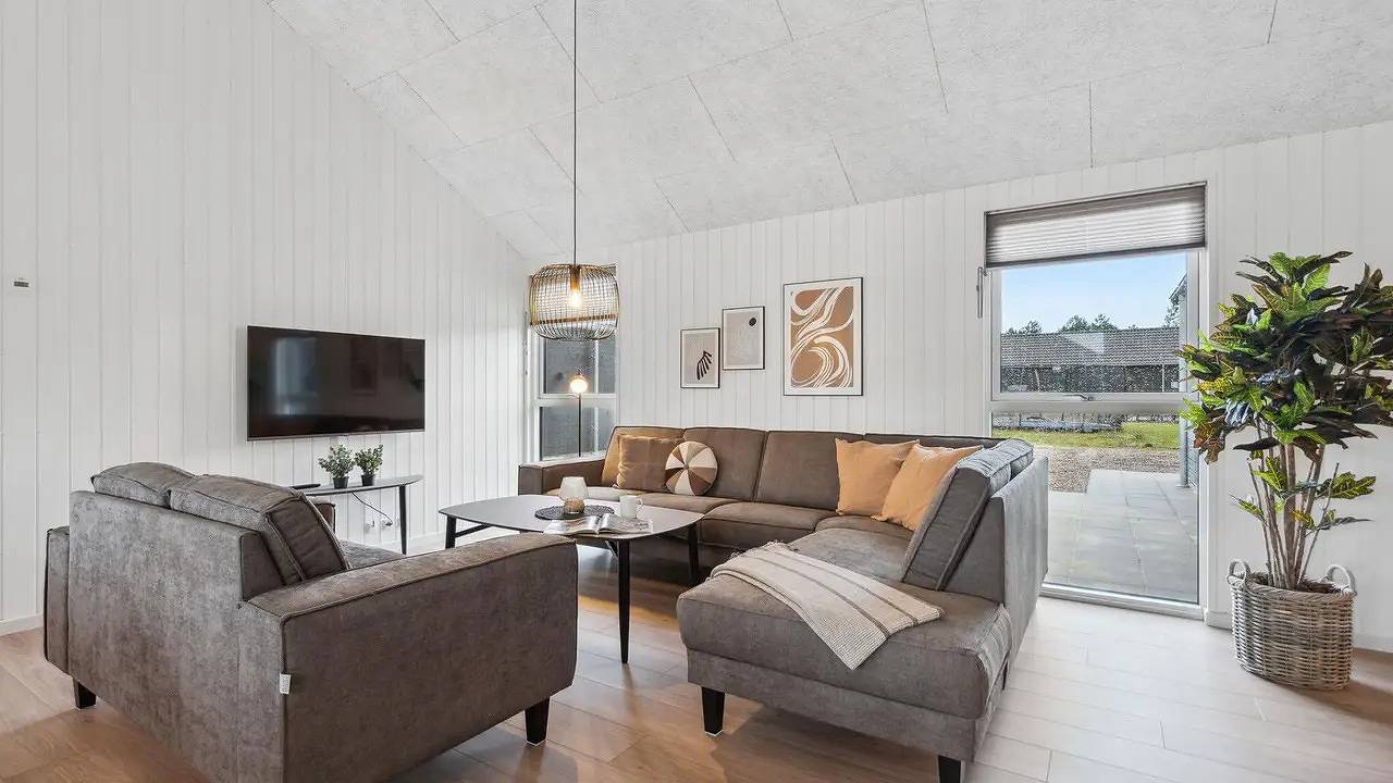 Ferienhaus für 20 Personen (267 m²) in Ivenack in Ivenack, Mecklenburgische Seenplatte