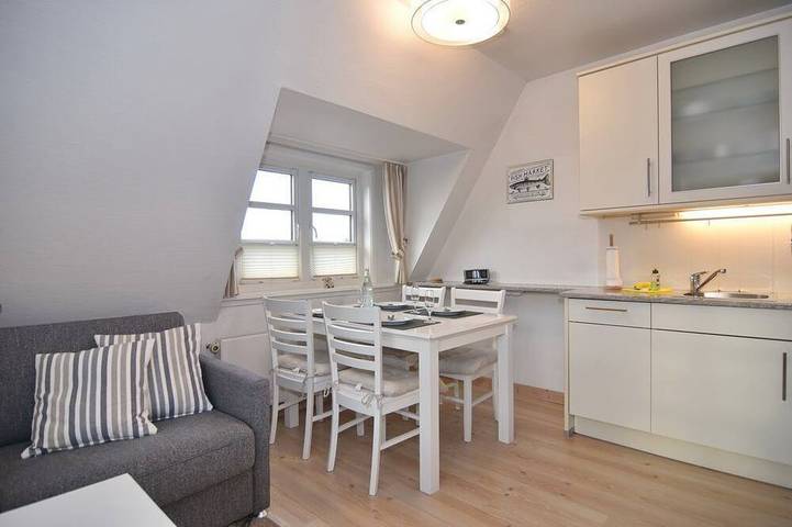 Ferienwohnung für 4 Personen, mit Balkon und Pool sowie Garten und Sauna, mit Haustier - 1