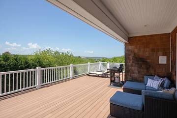 Vacation House for 10 Guests in Montauk, North Fork, Picture 3