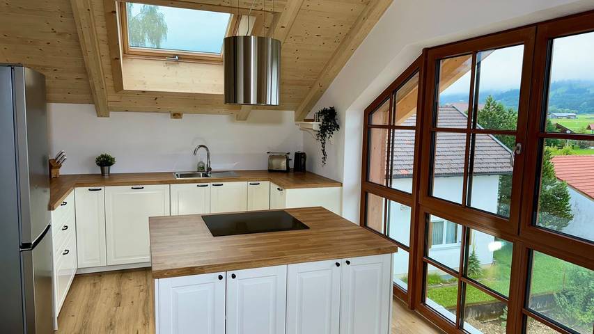 Ferienwohnung für 8 Personen, mit Balkon und Terrasse sowie Ausblick in Halblech - 2