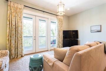 Bed And Breakfasts for 4 Guests in Rosemary Beach, Florida Panhandle, Picture 3