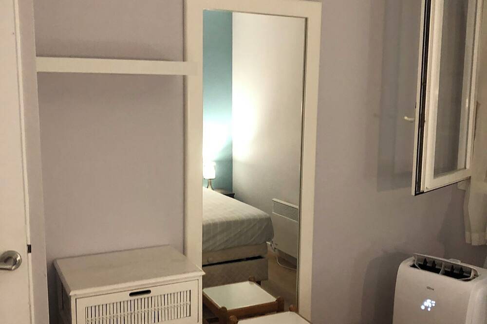Appartement entier, Appartement En Rez De Jardin A Cap Esterel Agay 4/5 Pers 28 m2 in Cap Estérel, Saint-Raphaël