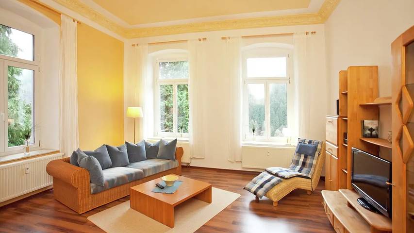 Ferienhaus für 4 Personen, mit Garten in Grünhainichen