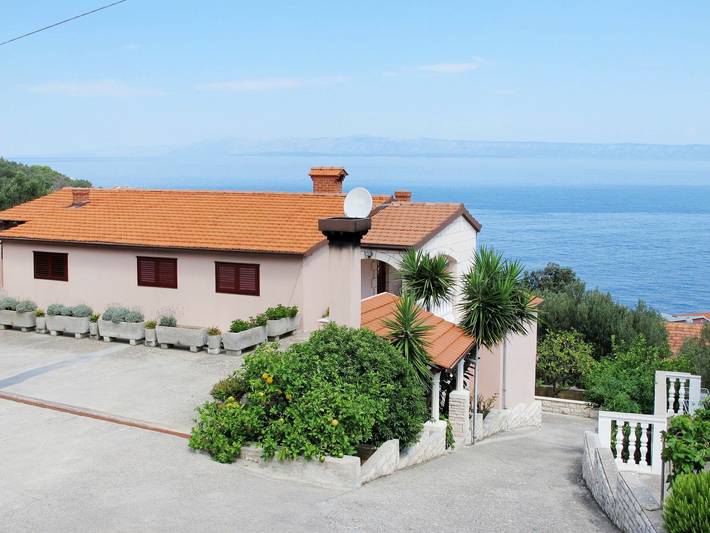 Ferienwohnung für 4 Personen, mit Terrasse und Garten in Dalmatien - 3