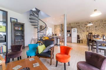 Gîte pour 11 personnes, avec terrasse et jardin à Saint-Sauveur-le-Vicomte