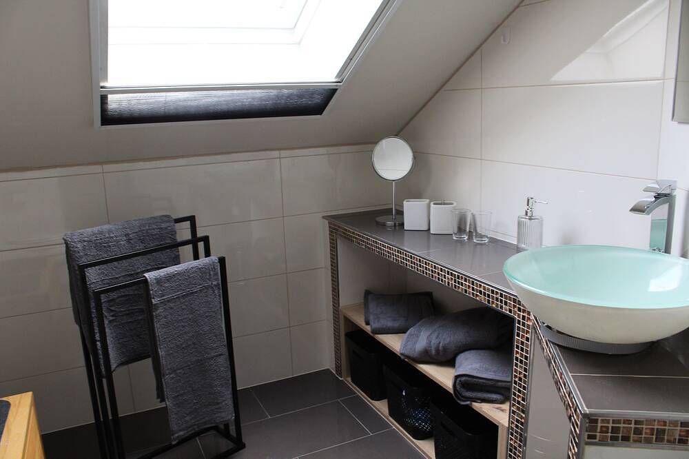 Ganze Wohnung, Ferienwohnung Grafenstraße, 75117 - Ferienwohnung Grafenstraße in Westoverledingen, Nordseeküste