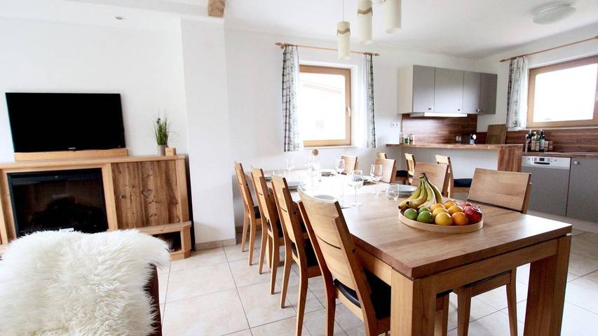 Chalet für 12 Personen, mit Terrasse in Ehrwald