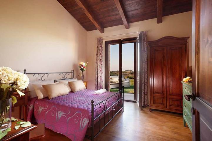 Le Orchidee Luxury Country Villa con piscina a pochi minuti dalla Riviera in Roncofreddo, Provincia di Forlì-Cesena