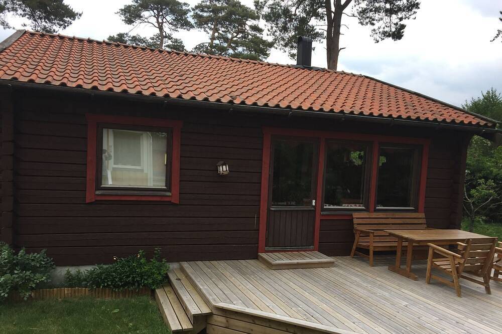 Traumhafter Familienurlaub  600m v Sandstrand, grosser Garten, Nähe Wald, Fluss in Mellbystrand, Halland