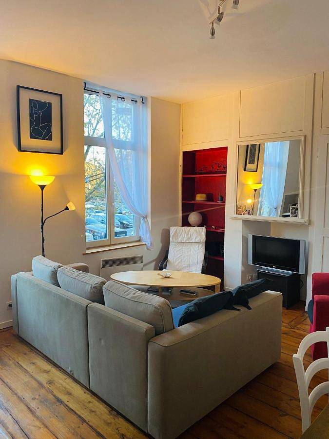 Gîte pour 3 personnes, avec vue ainsi que terrasse et jardin dans Maison Folie De Wazemmes