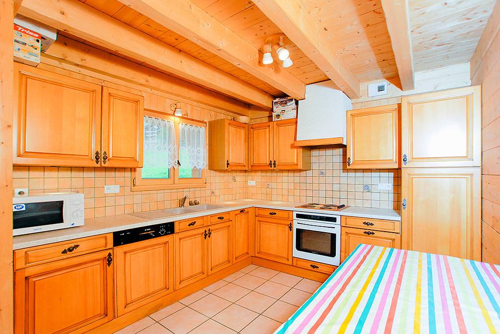 F 016.006 - Bambi in Châtel, Les Portes du Soleil