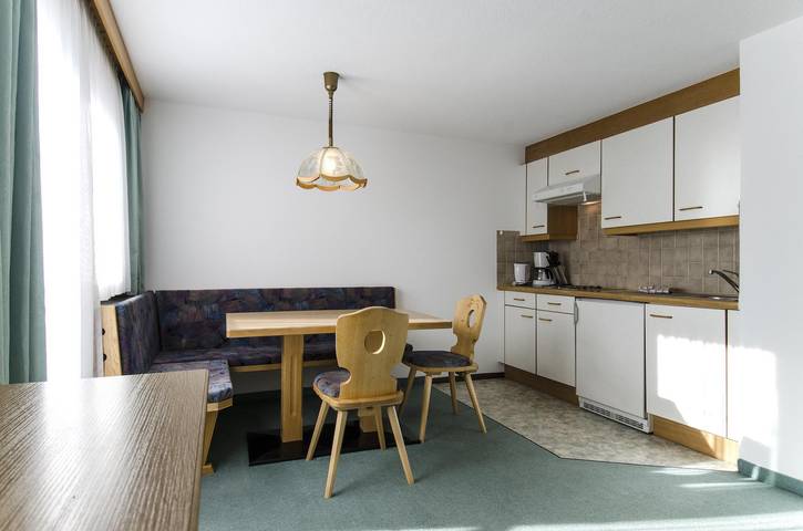 Ganze Ferienwohnung, E - Apartment/1 Schlafraum/Dusche, Wc in Galtür, Verwall