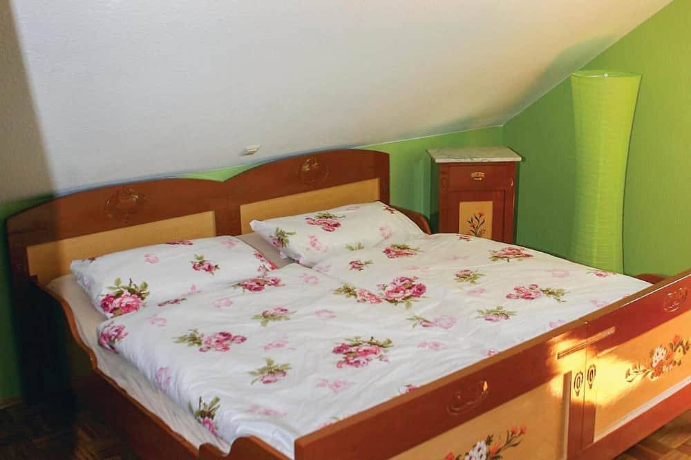 Beautiful home in Lengenfeld/Plohn in Lengenfeld, Chemnitz (region)