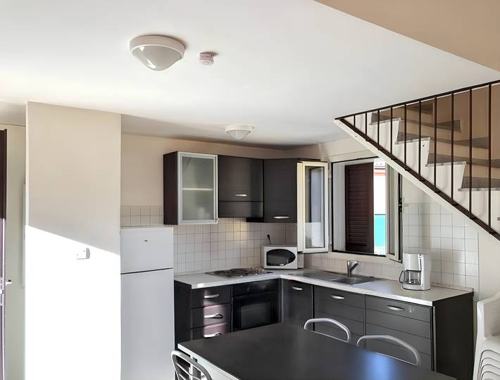 Location de vacances pour 6 personnes, avec terrasse et piscine à Belgodère - 2