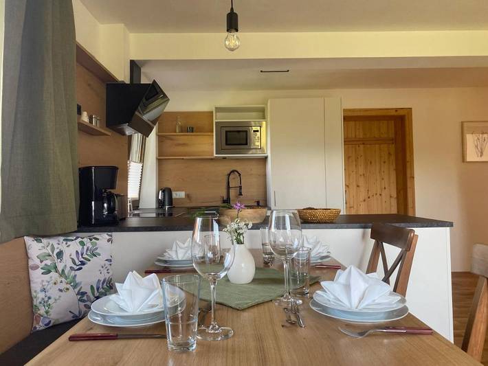 Ferienwohnung für 6 Personen, mit Balkon und Ausblick sowie Garten in Irrsee - 2