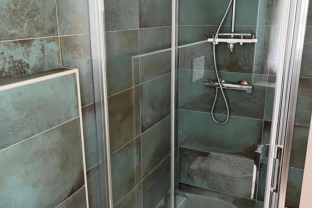 Appartement entier, Casa Bice - A new apartment in the center of Tesino in Castello Tesino, Valsugana