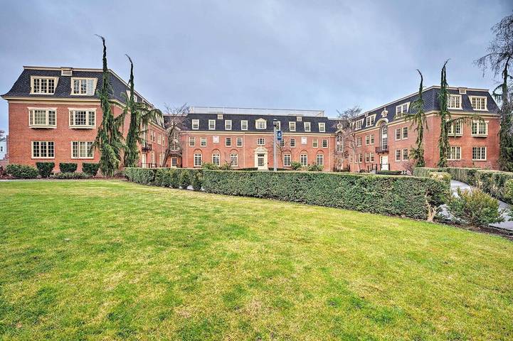 Vacation rental for 10 people, with yard and terrace in Walla Walla