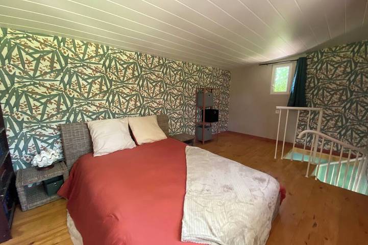 Gîte pour 6 personnes, avec jardin dans Dommartin-lès-Cuiseaux - 3