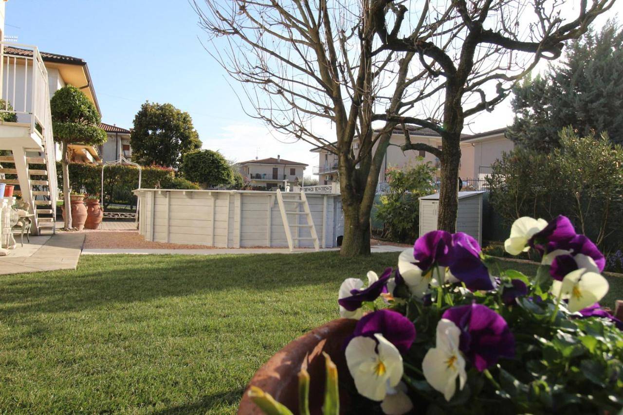 Villa Le Fate dimora di Charme con piscina in Lazise, Gardasee-Berge
