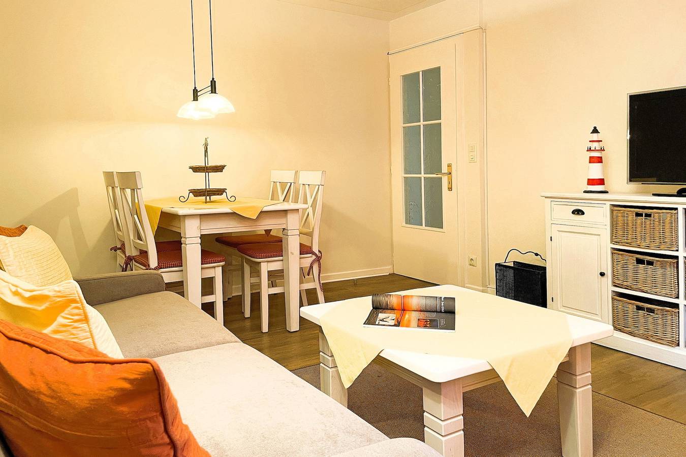 Ganze Ferienwohnung, Bohn 'Austernfischer', Mittelstraße in Wyk auf Föhr (Stadt), Wyk auf Föhr