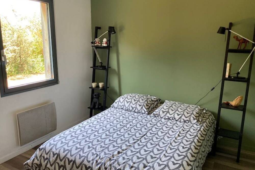 Attractive architect-designed house in a village near Bayonne. in Mouguerre, Bayonne region