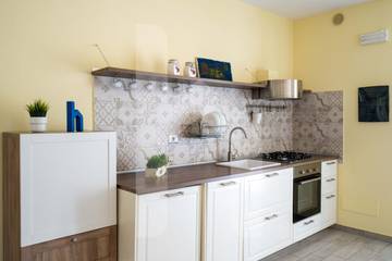 Gîte pour 4 personnes, avec balcon et balcon/terrasse à Pineto