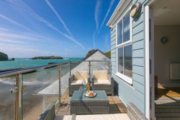Holiday Rental for 4 People in Mullion, Cornwall, Photo 1