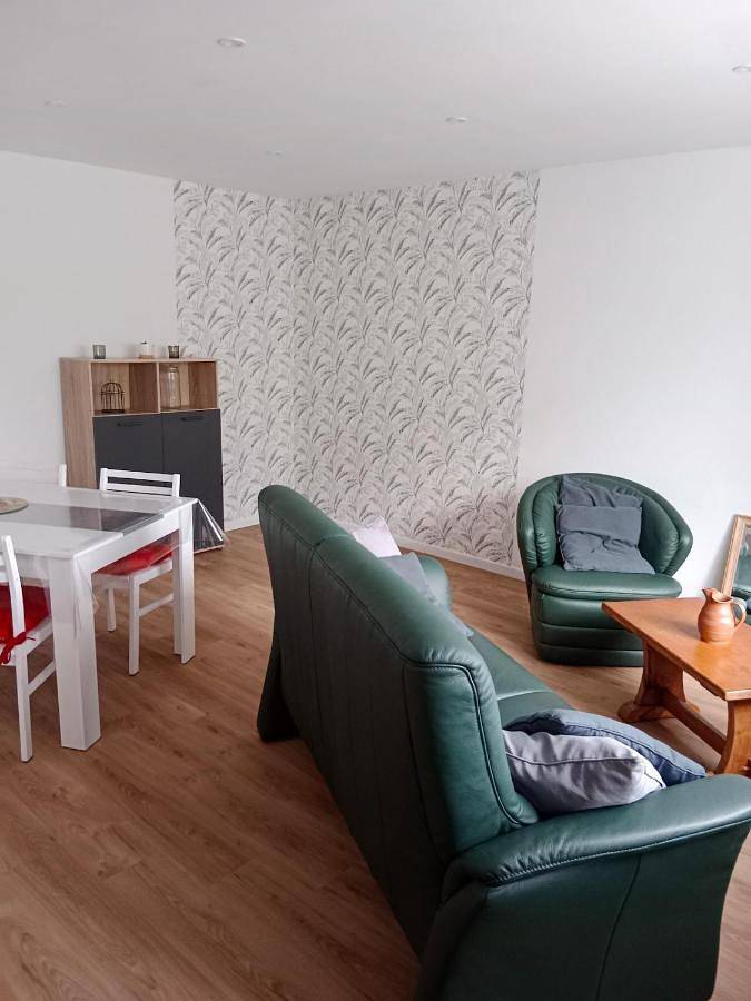 Location de vacances pour 4 personnes, avec terrasse à La Roche-Derrien - 2