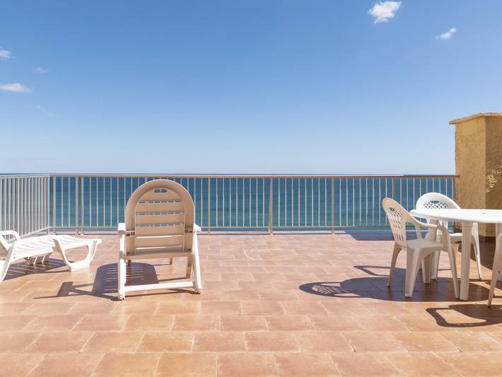 Ferienwohnung für 4 Personen, mit Terrasse in Cullera