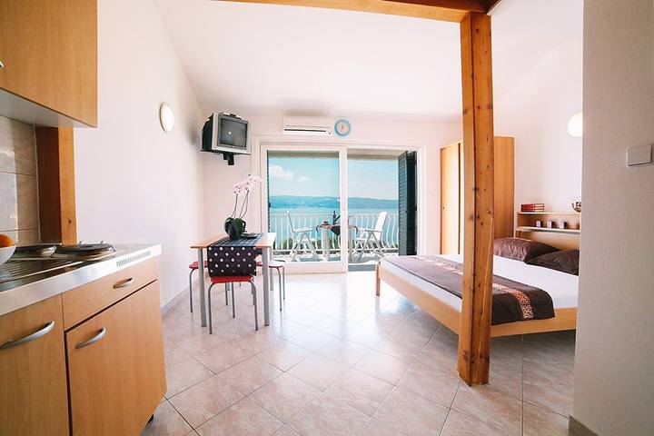 Studio für 4 Personen, mit Terrasse in Split-Dalmatien - 4