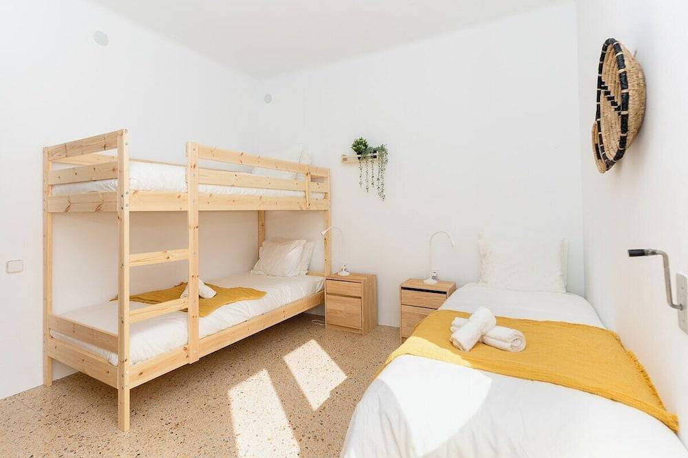 Charming Nature House | Casita Rosa by Palmera in Canyelles (Barcelona), Garraf