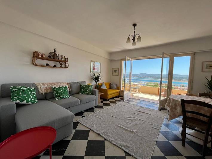 Gîte pour 4 personnes, avec terrasse dans Port Du Lavandou - 4