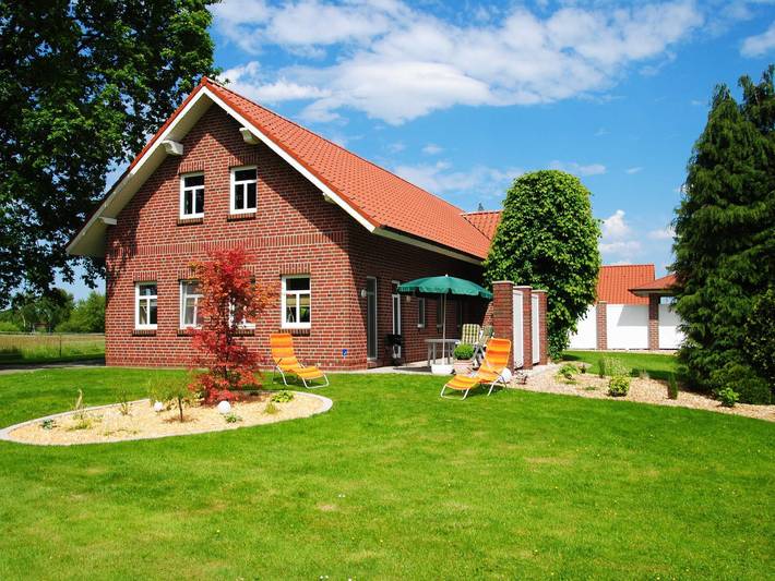 Ferienwohnung für 3 Personen, mit Terrasse und Garten