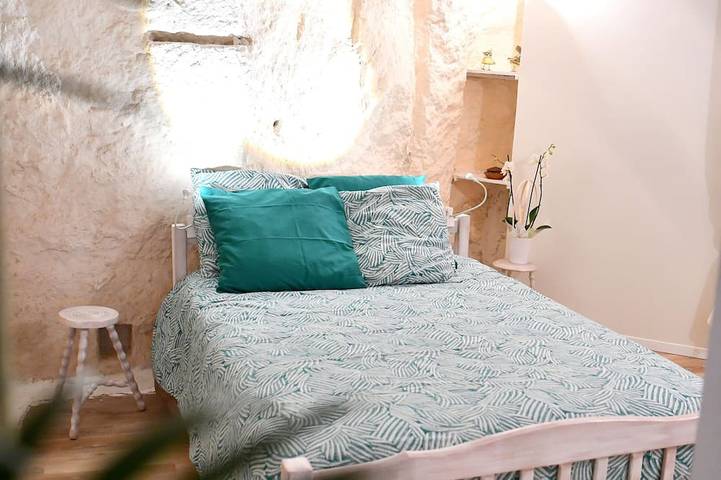 Gîte pour 5 personnes, avec terrasse à Bourré - 2