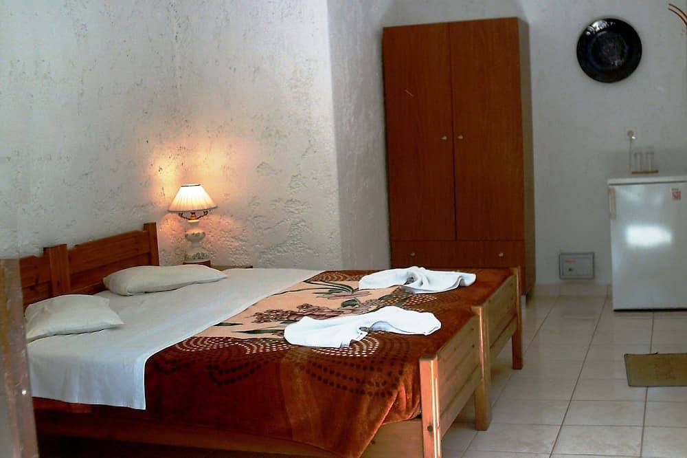 Summer Lodge Double Room C - weekly rental in Maleme, Chania region