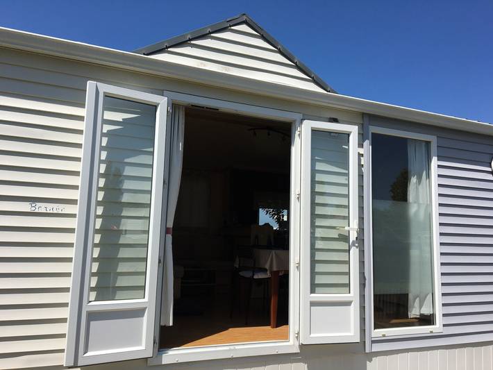 Mobil home pour 4 personnes, avec jardin et terrasse, animaux acceptés à Bredene - 3