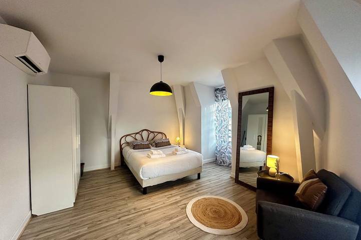 Apartamento entero, Casa Brune - Votre cocon en plein cœur de Brive in Brive-la-Gaillarde, Brive-la-Gaillarde region