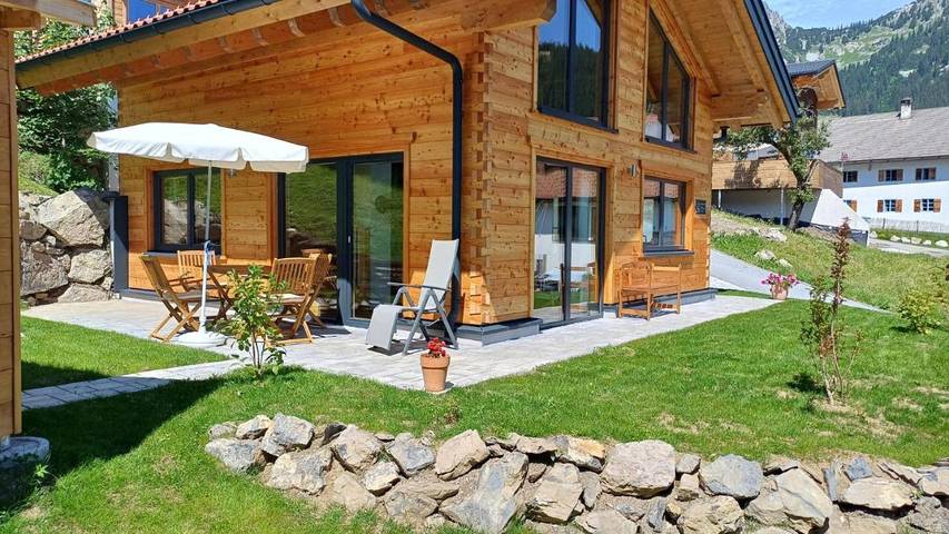 Ferienhaus für 4 Personen, mit Garten und Ausblick in Berwang - 2